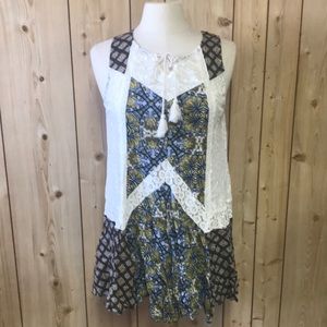 Umgee brand lace asymmetric tank tunic top